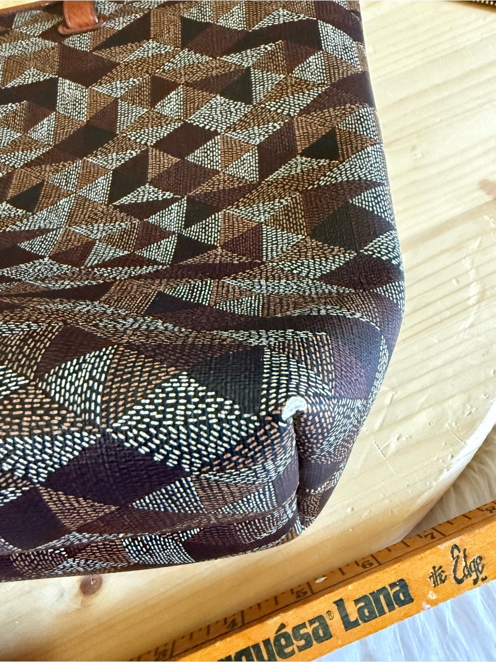 Fossil Geometric Tote Bag with Wristlet - Picture 7 of 11